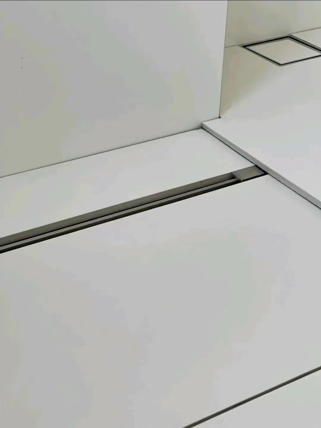 玉海园小区瓦工施工实拍