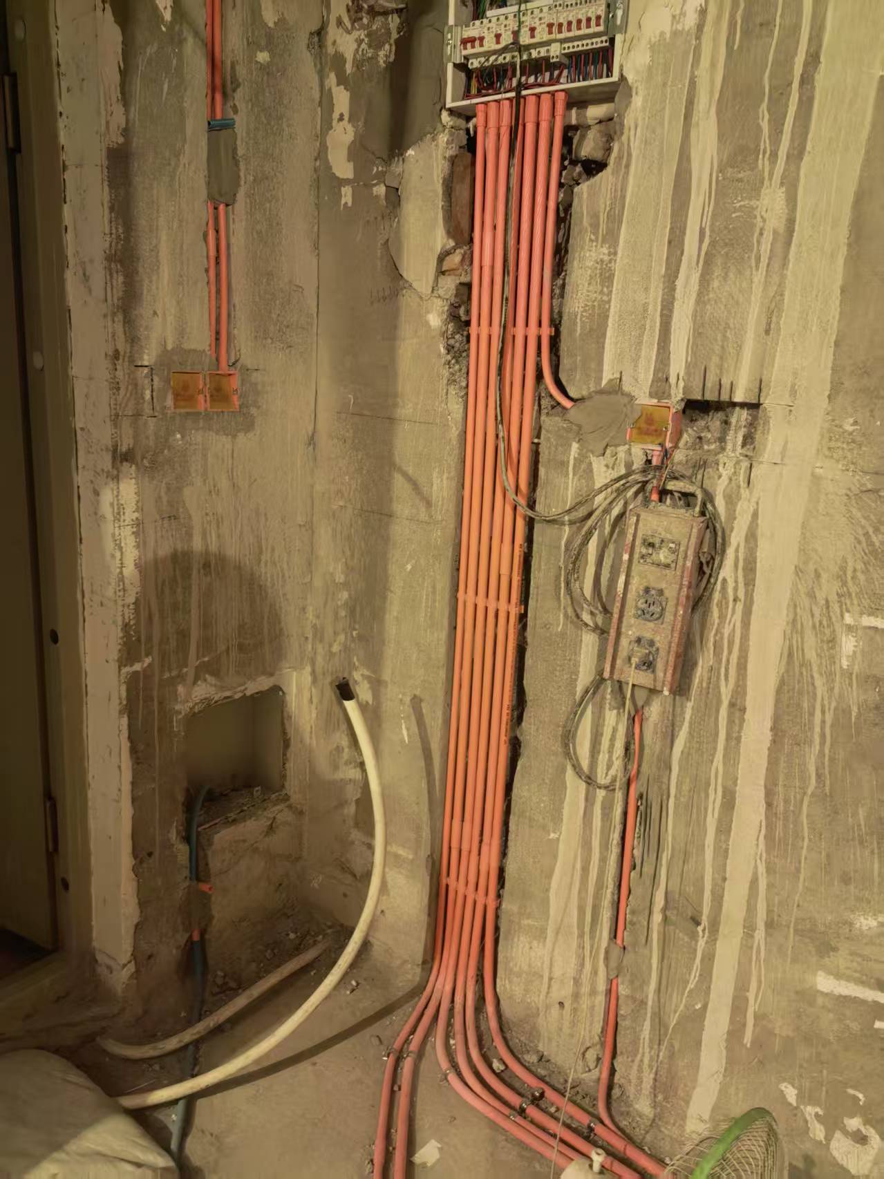 日光清城6号楼水电施工实拍